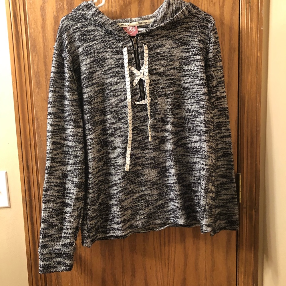 BKE lounge sweatshirt